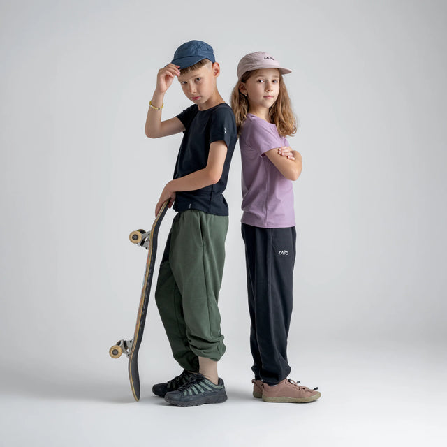 Auro Kid's Fleece Pants — Black