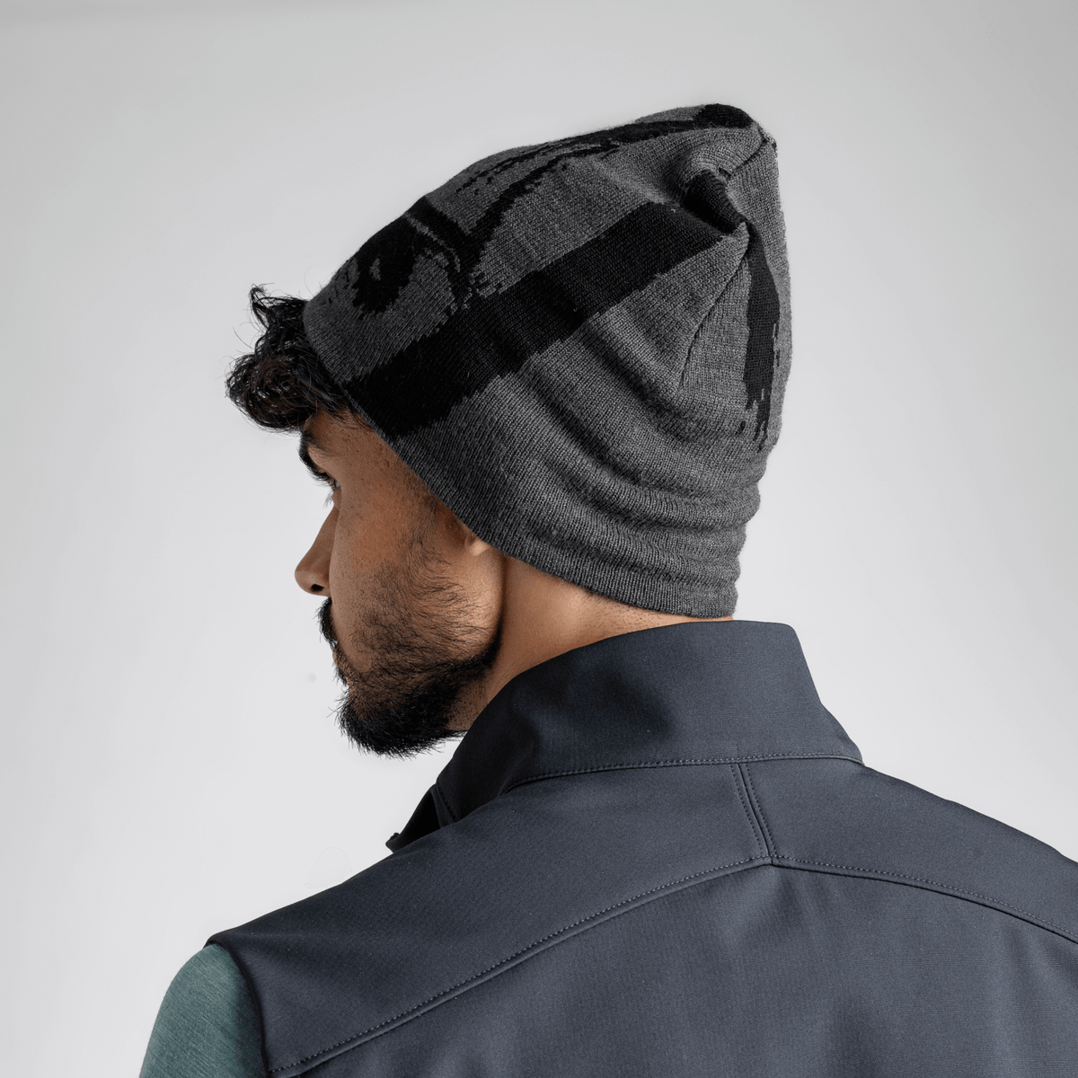 Emblemo Merino Beanie — Beige