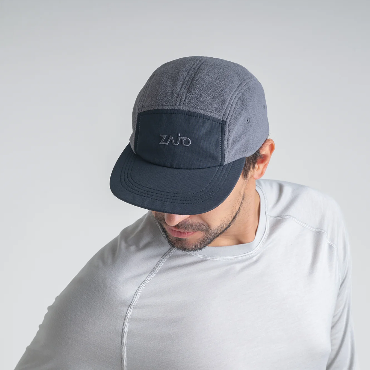 Auro Winter Cap — Dark Grey